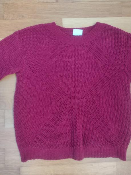 Červený sveter, f&f,122