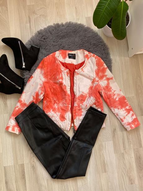 Batikovana oranžova latková bundička bunda na zips, new yorker,s