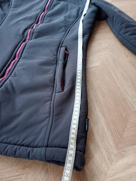 Sofshelka s barančekom, 152