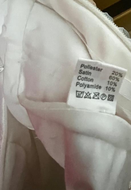 Šaty na svadbu pre družičku, 110