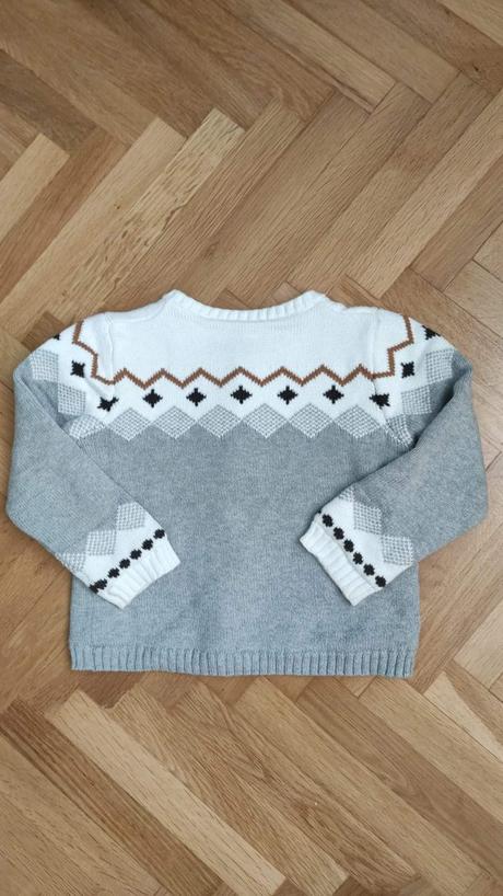 Sveter, lupilu,86