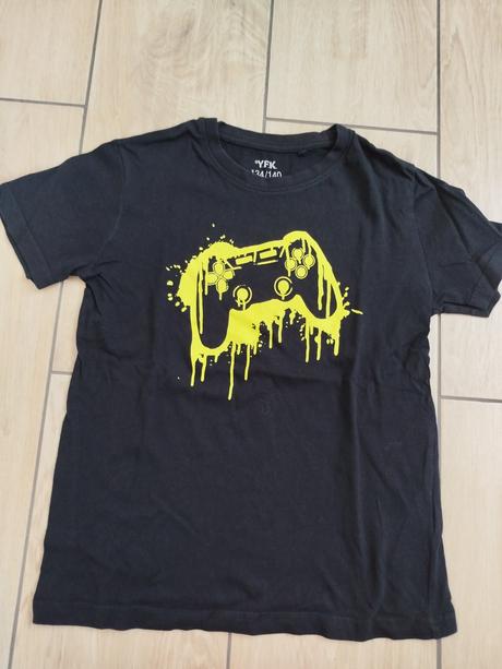 Krátke tričká, zara,134