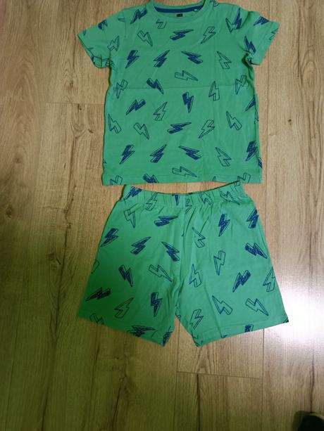 Pyžamo, f&f,134