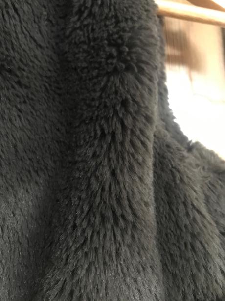 Chlpata vesta 140, zara,140