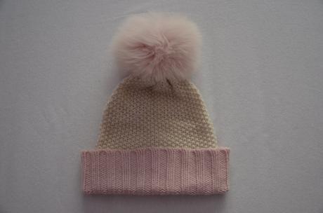 Luxusná čiapka zn. regina, 134