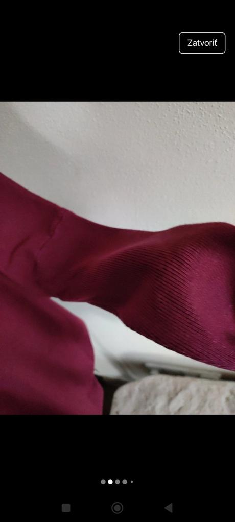 Dámsky sveter lamiar, 