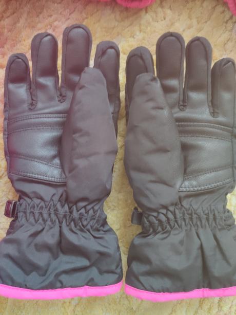 Rukavice-palčaky, 104