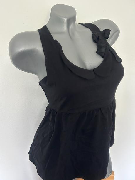 Nova bluzka pc 23,99eur, 36 / s