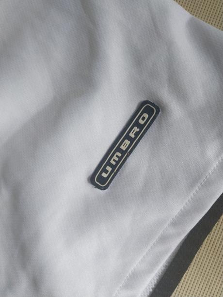 Kratasy umbro, umbro,s