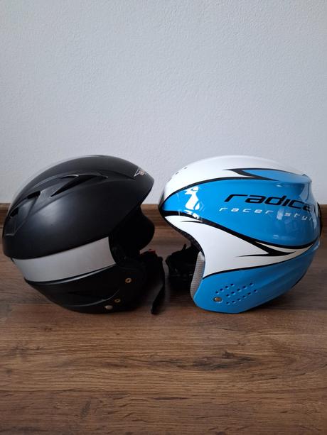 Lyžiarska prilba can a radical, s