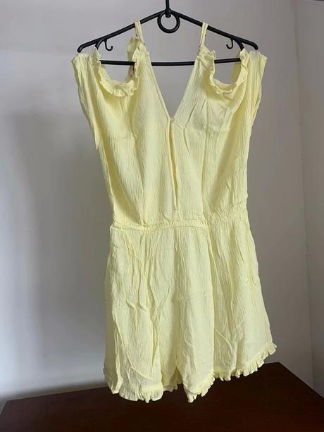 Zlty kratky overal, f&f,m