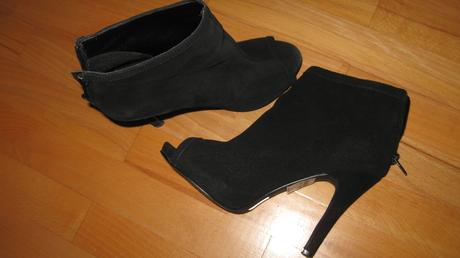 London rebel kotničky, 39