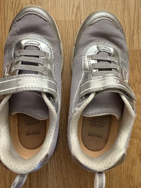 Geox blikajúce botasky 33, geox,33