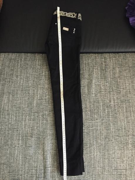 Met in jeans rifle, 26