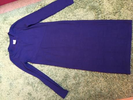 Tehotenské tmavomodré rebrované šaty mama licious, s