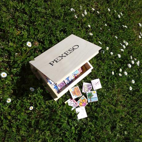 Drevené pexeso v drevenej krabici.,