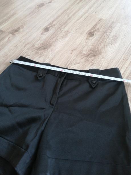 Dámske saténové šortky, ethel austin,m