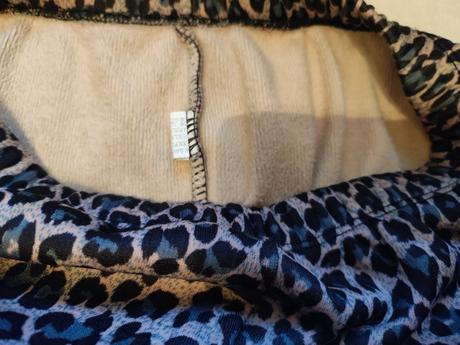 Oteplené legíny, 152