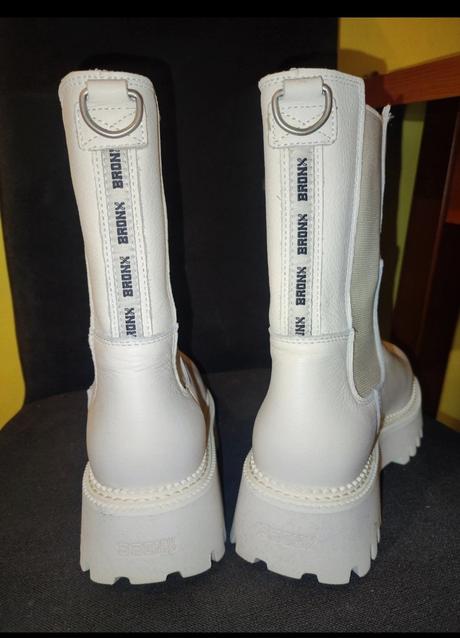 Čižmy nové bez výsacky bronx, 37