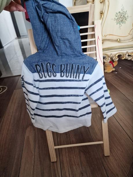 Sveter bugs bunny, disney,86