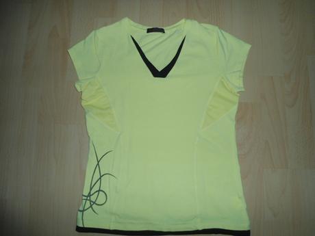 Zlte sportove tricko, s