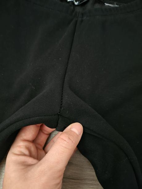 Legíny a košeľa, 152