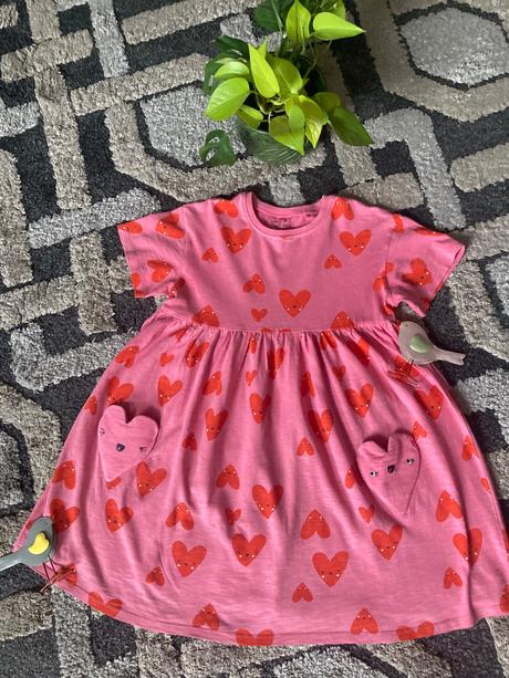 Nádherne srdieckove saty zn.next top stav, next,122