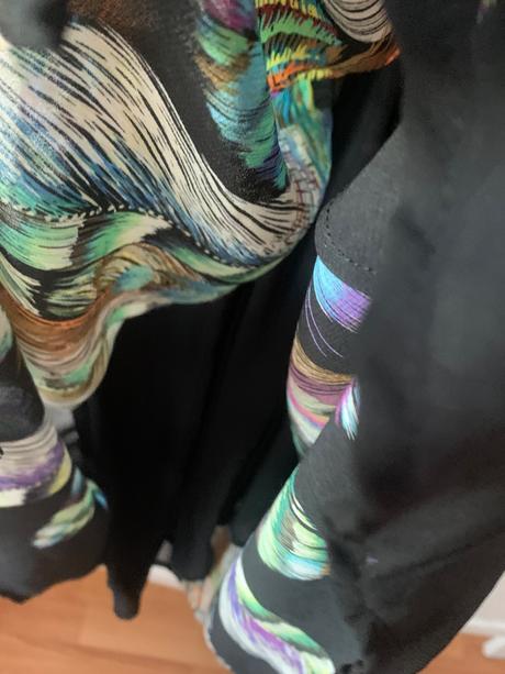 Krásne jemné šaty, warehouse,38