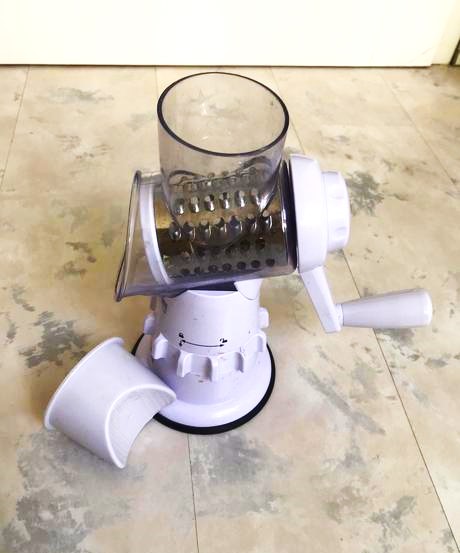 Kvalitný strúhač,