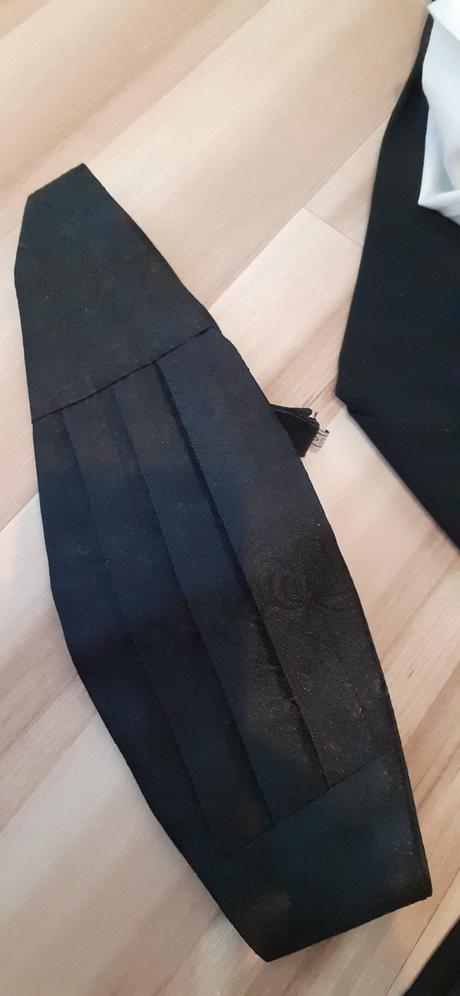 Oblek frak na prve sv.prijimanie, 134