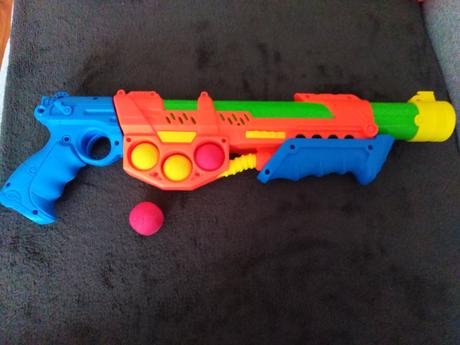 Pištoľka na lopticky, 