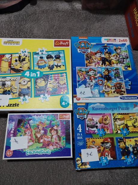 Puzzle mimoni a labkova patrola, 