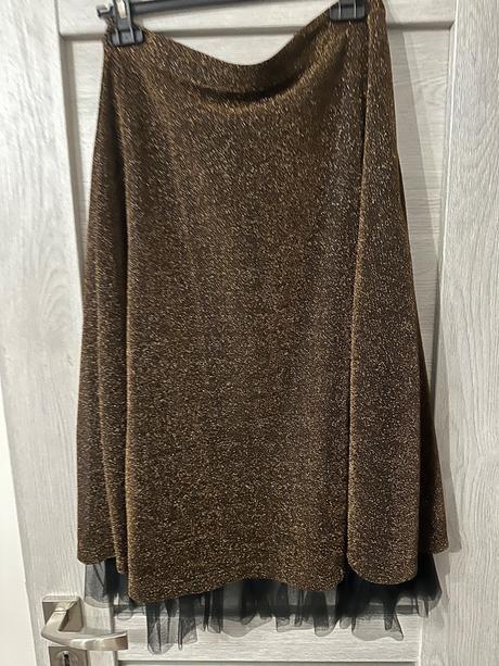 Dámska sukňa s tylom reserved, reserved,40