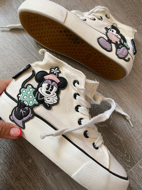 Tenisky, reserved,32