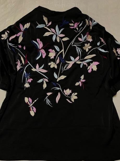 Čierne vyšívané sako typu kimono zn. reserved, reserved