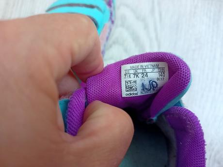 Pohodlne dievcenske tenisky,vel.24, adidas,24