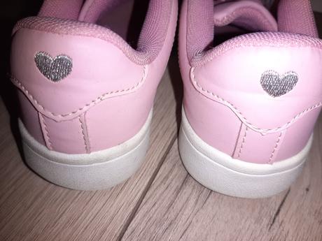 Tenisky s brmbolčekmi, nelli blu,32