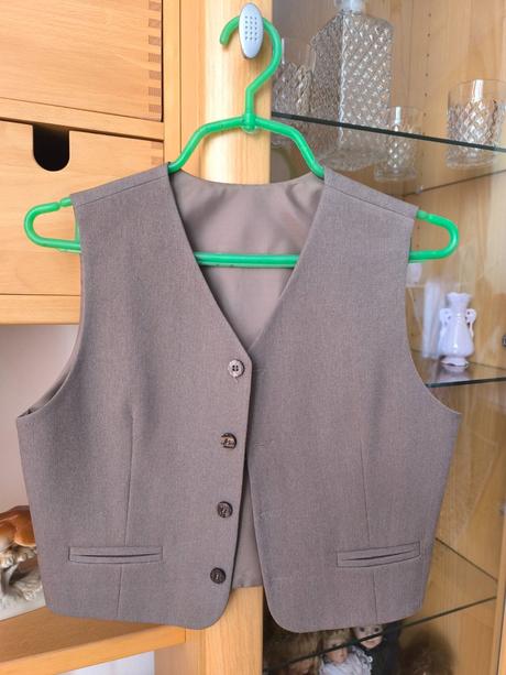 Chlapčenský oblek veľkosť 140, 140