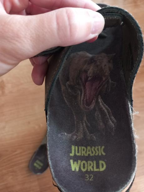 Kožené sandalky jurassic world, 32