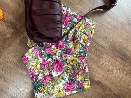 Kvetovane kraťasy h&m, h&m,36