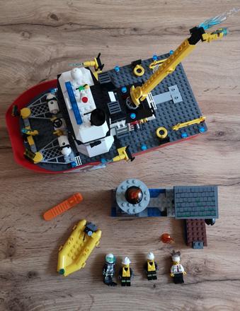 Lego city 60109 hasičský čln / loď,