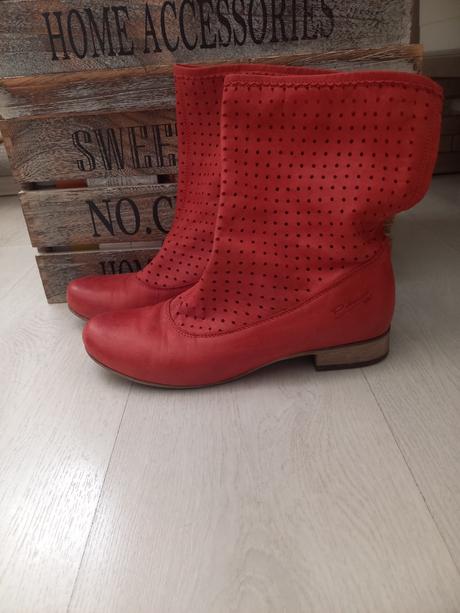 Pravá koža čižmy, 40