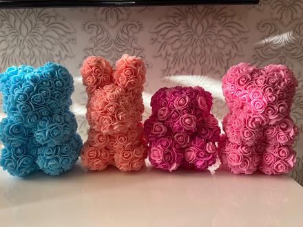 Dekorácia medveď z ruže,