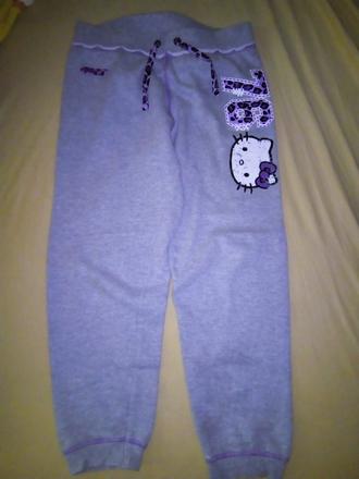 Teplaky s kitty, 140