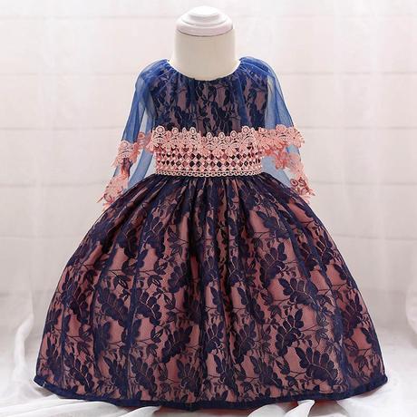 Slávnostné šaty a topánočky, 80