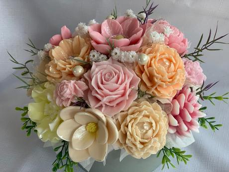 Mydlova kytica v boxe, 