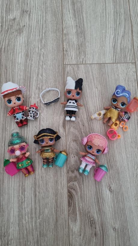 Bábiky lol, 