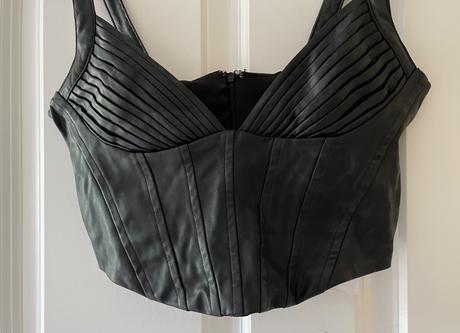 Čierny korzetový koženkový crop top, amisu, xs/34, amisu,xs