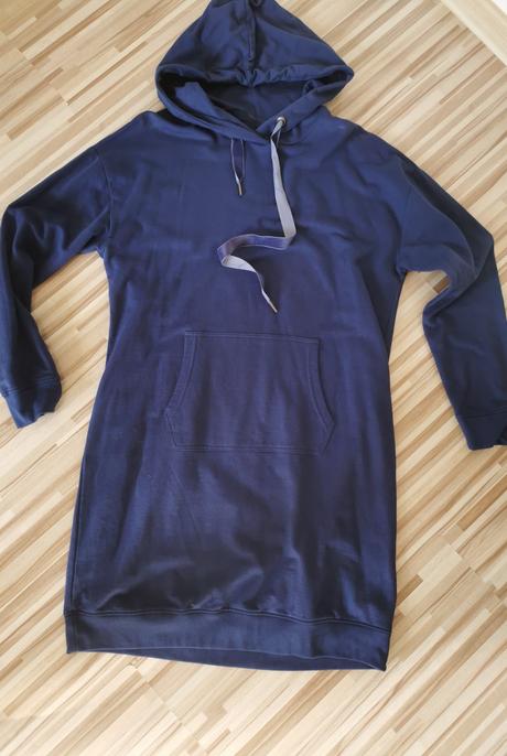 Mikinove šaty s kapucňou, bonprix,42