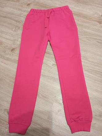 Tepláky 134/140, 140